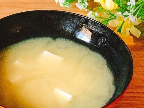 玉ねぎと豆腐の味噌汁✧˖°